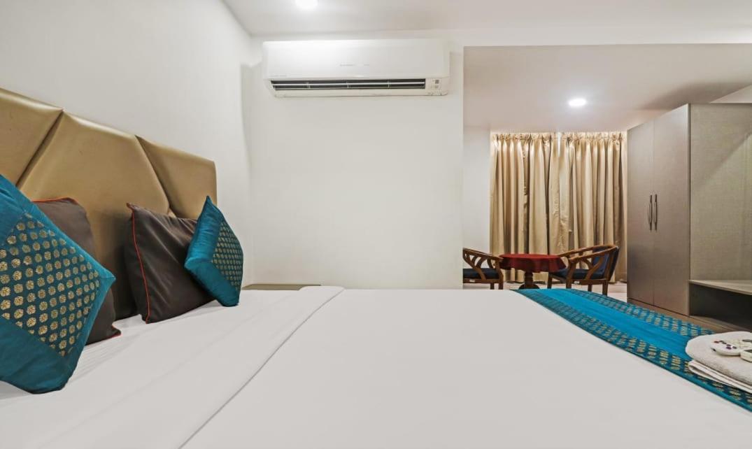 Hotel Ssr Grand Hyderabad Exterior photo