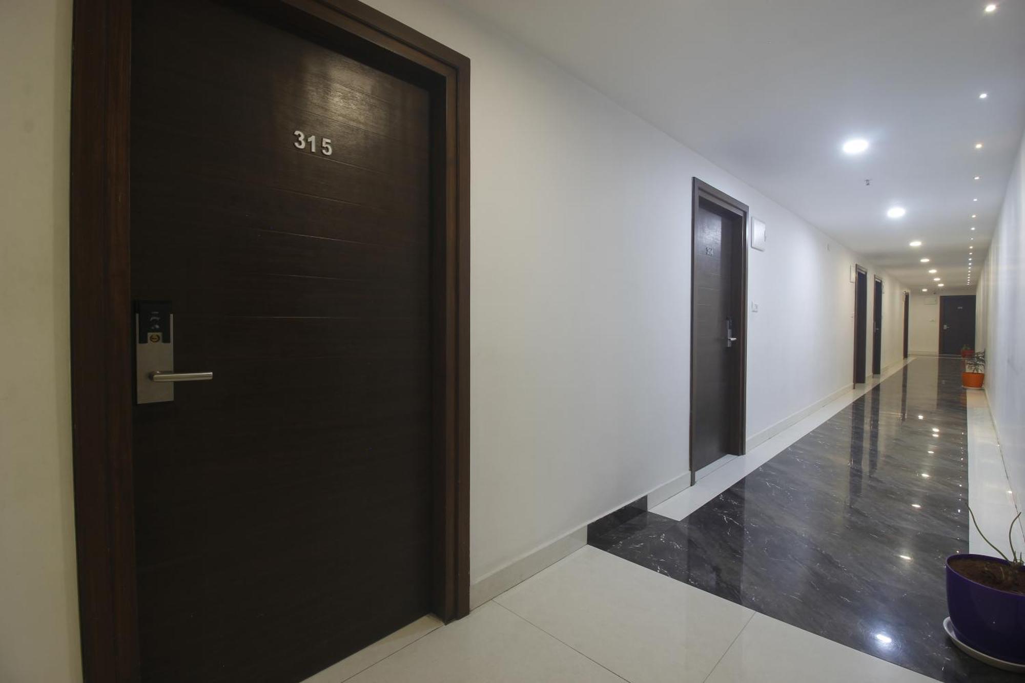 Hotel Ssr Grand Hyderabad Exterior photo